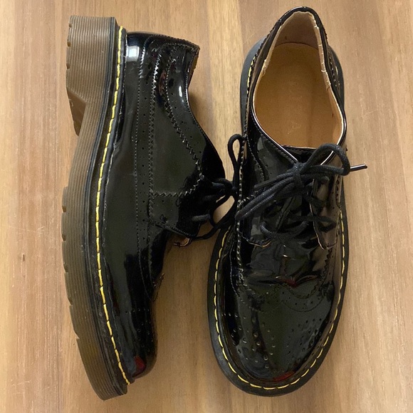 Shoes - Black Patent Leather Chunky Oxford Mary Jane Shoes